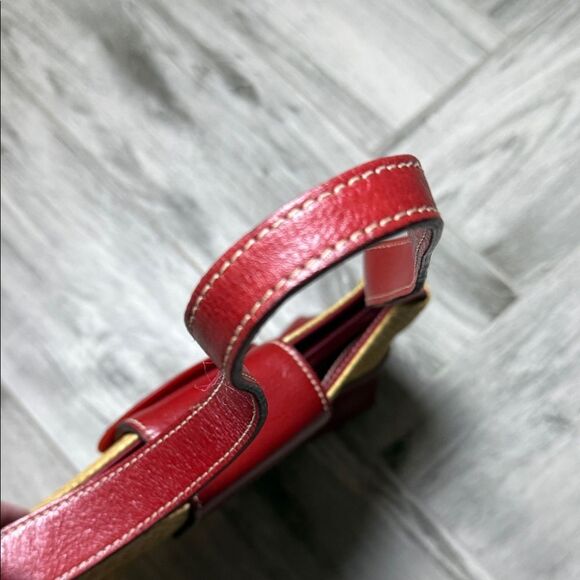 Kenneth Cole Red and Tan Shoulder Bag - Picture 5 of 10